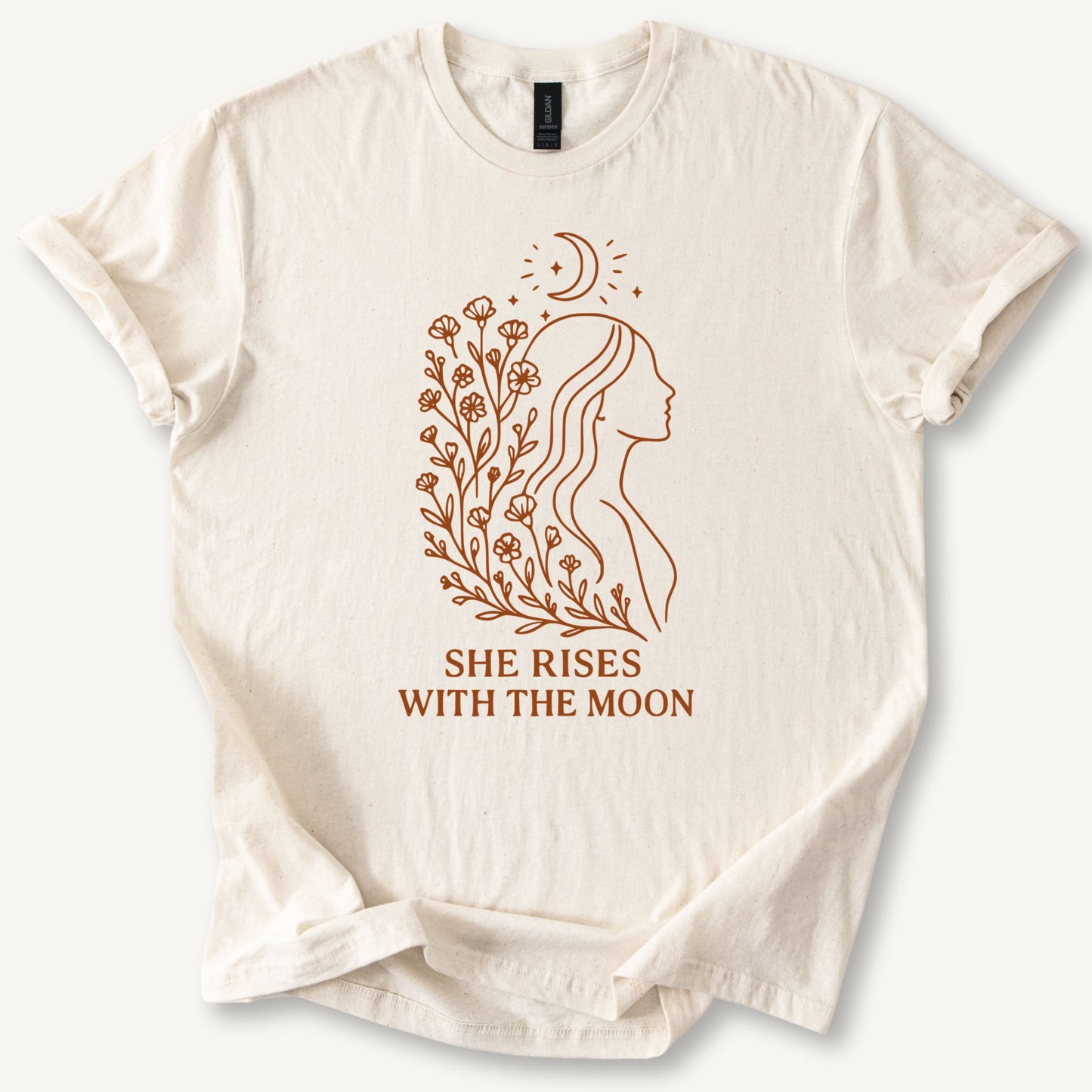 She Rises With the Moon Tee