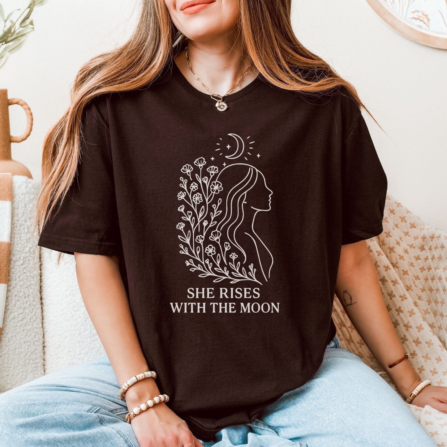 She Rises With the Moon Tee